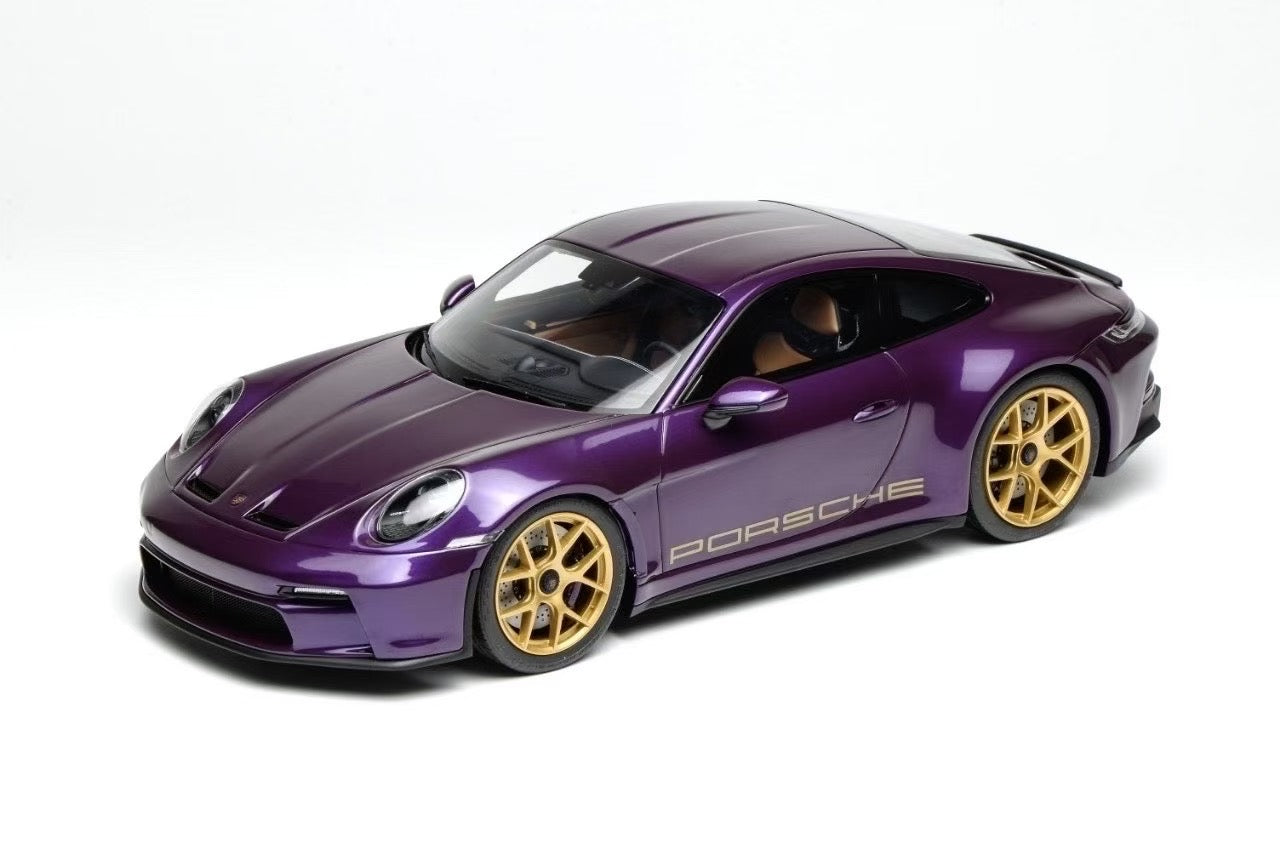 IVY 1/18 Porsche 911 S/T (992) Limited Edition Model Car Ornament