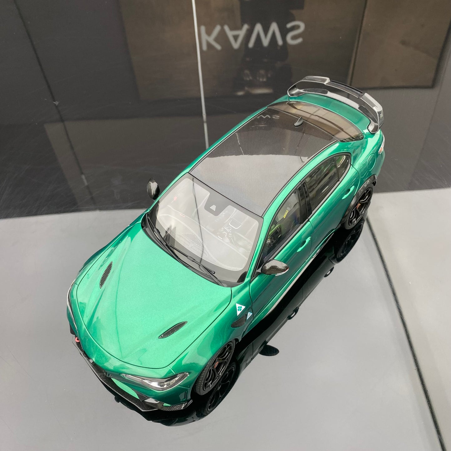 MOTORHELIX 1/18 MH Alfa Romeo Giulia GTAm alloy full car model ornaments