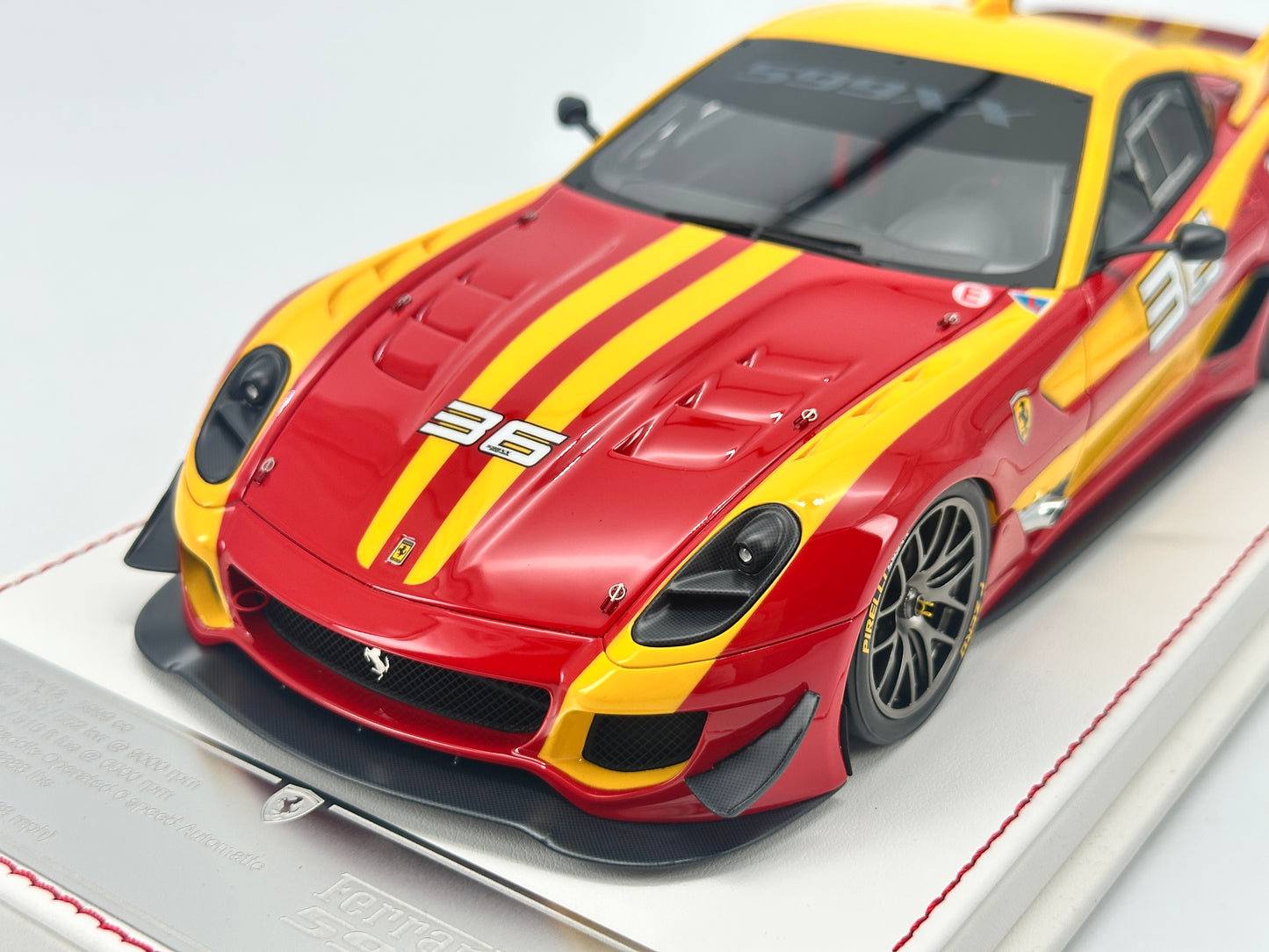 DG 1/18 Ferrari 599 XX Evo #36 Red Resin Car Model Ornaments