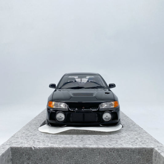 MOTORHELIX 1/18 Mitsubishi Lancer Evolution lV alloy model car model