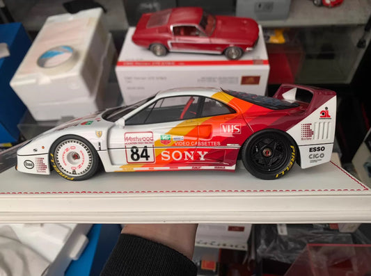 DG 1/18 Ferrari F40 White Sony decals