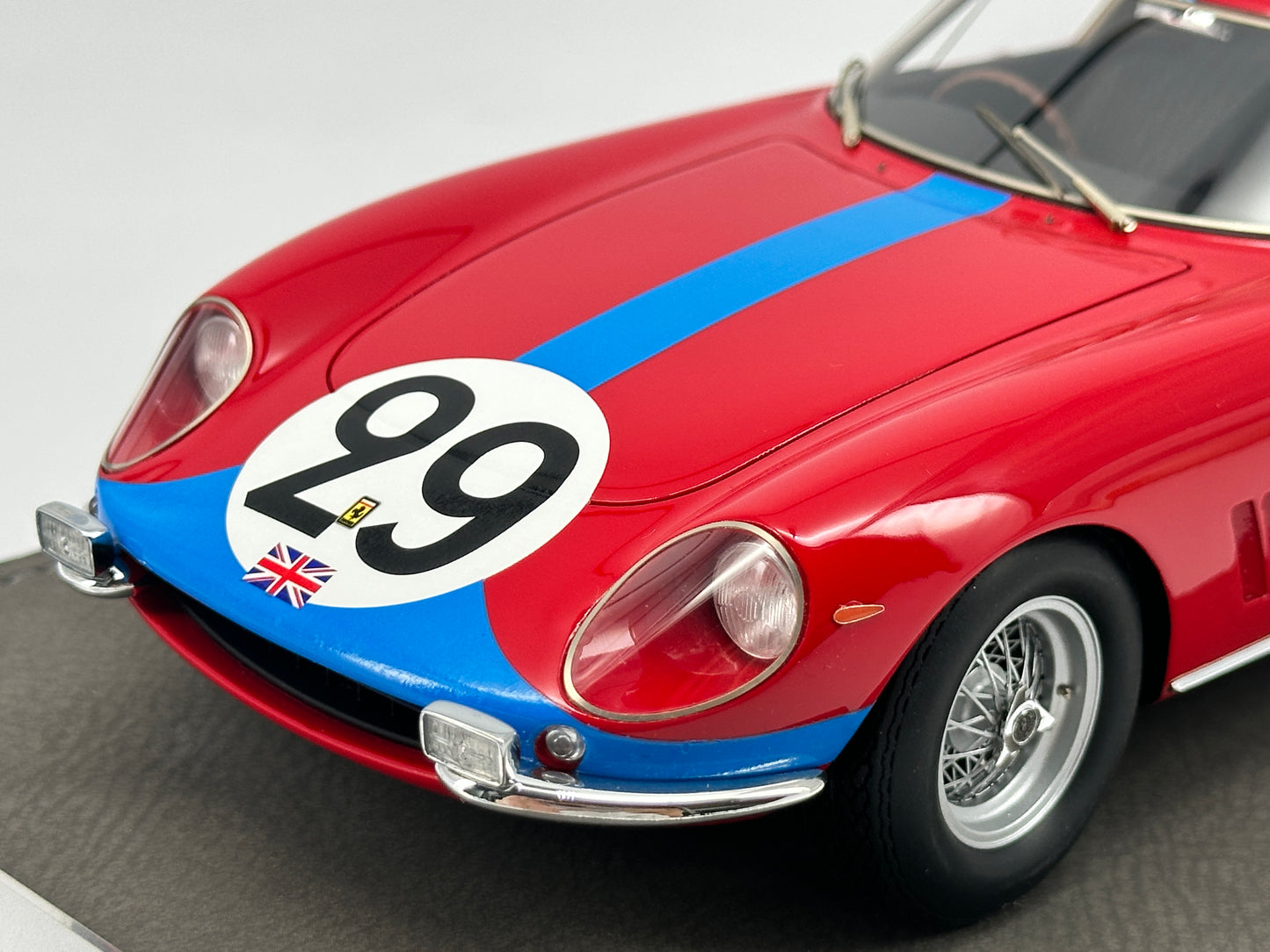 BBR 1/18 Ferrari 275GTB 24H LeMans 1966 Red Blue Stripe Resin Model Car