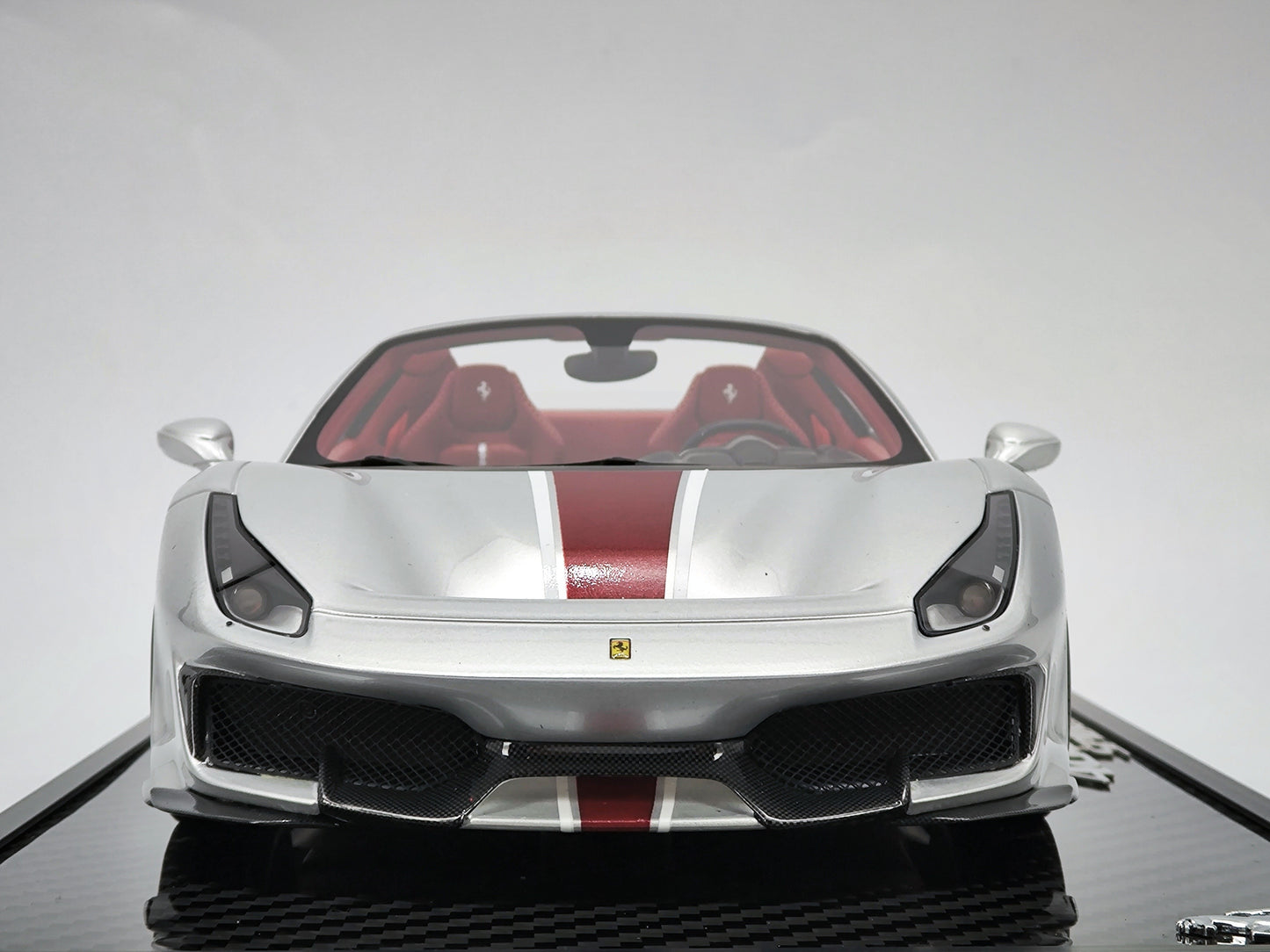 BBR 1/18 Ferrari 488 Pista Spider Silver Resin Car Model