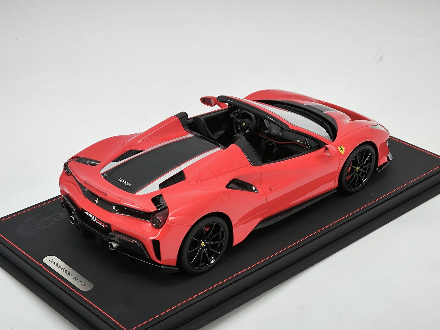 BBR 1/18 Ferrari 488 Pista Spider Standard Red Resin Car Model