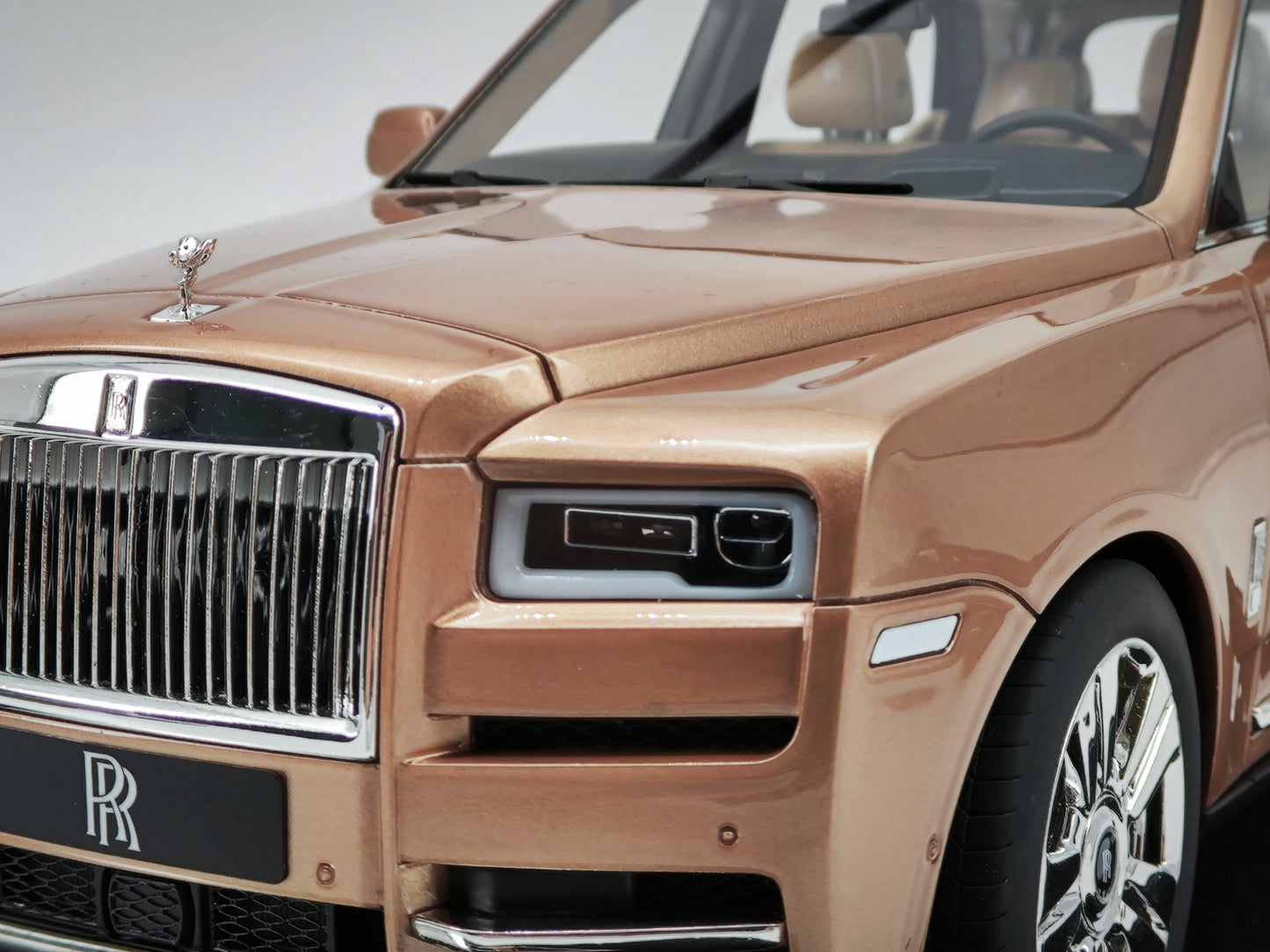 HH Model 1/18 Rolls-Royce Cullinan Cullinan simulation car model ornaments gift