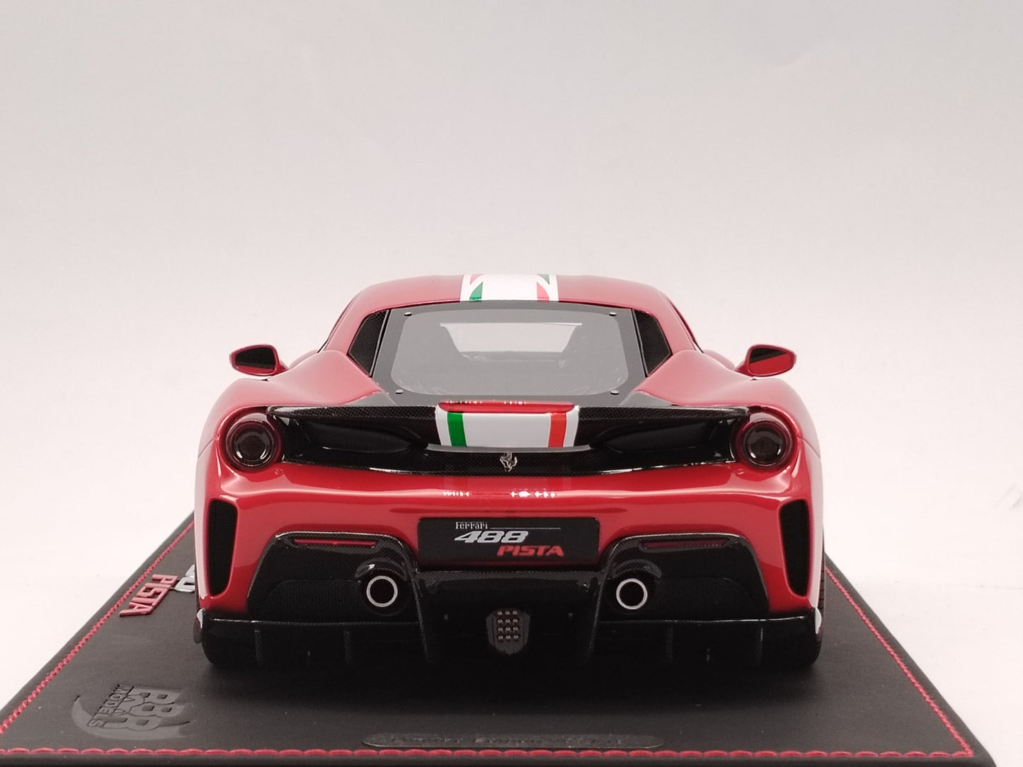 BBR 1/18 Ferrari 488 PISTA PILOTI Red Scale Car Model