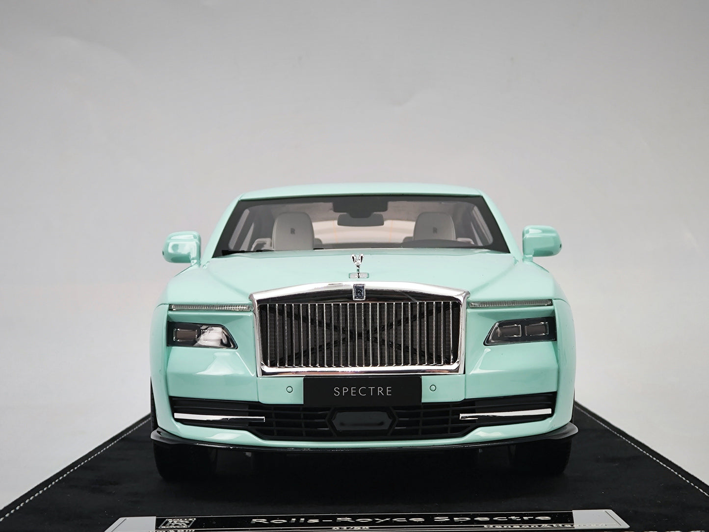 HH Model 1/18 Rolls-Royce Spectre Green Limited Edition Car Model Decoration