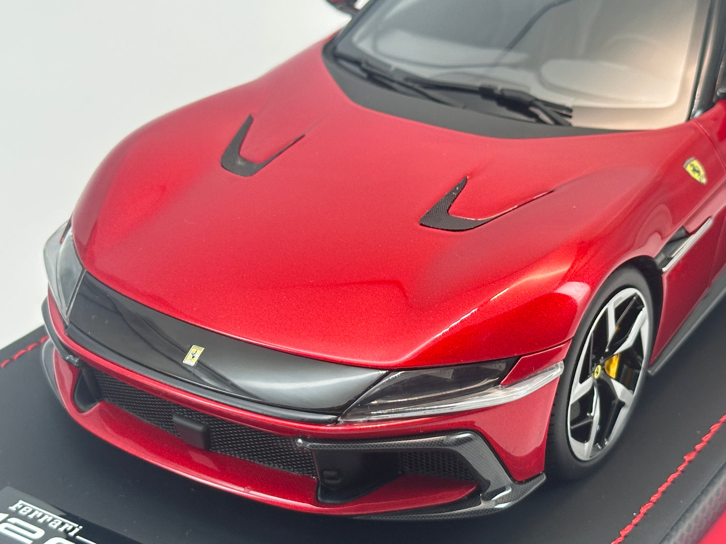 MR 1/18 Ferrari 12 Cilindri Imola Red Resin Model FE043A
