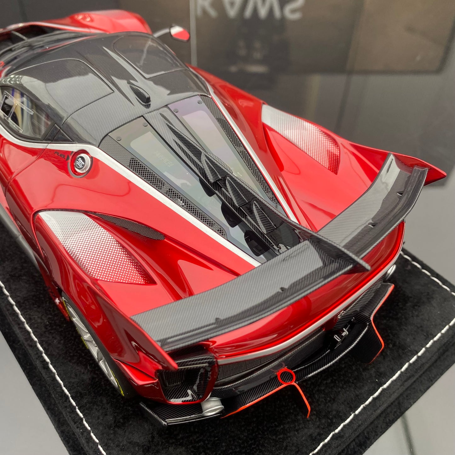 Ferrari FXXK EVO Edición Limitada HH 1/18