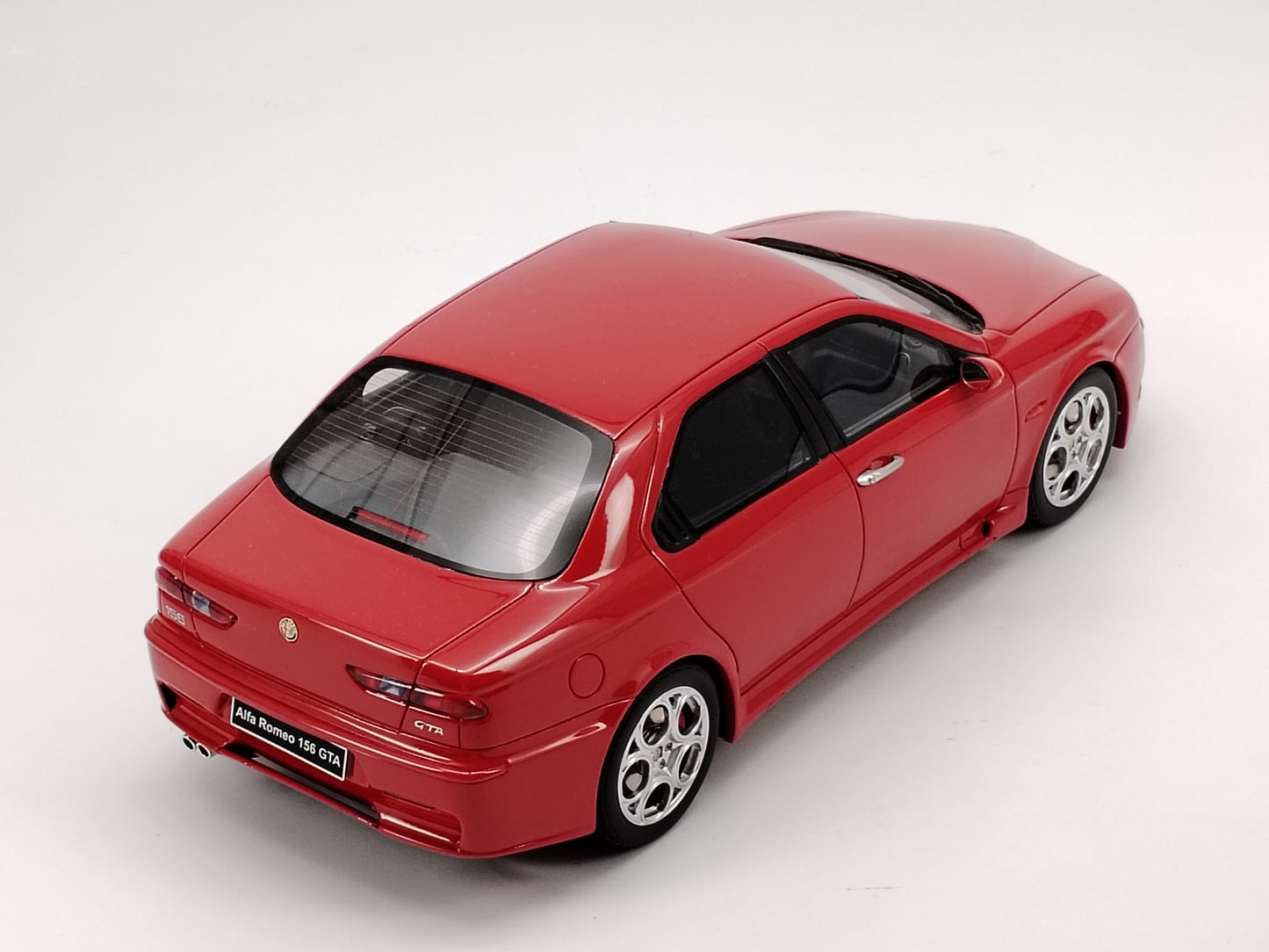 OTTO 1/18 Alfa Romeo 156 GTA Red Simulation Model Car