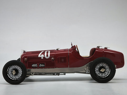 CMC 1/18 Alfa Romeo P3 Caracciola #40 Red Alloy Car Model M228