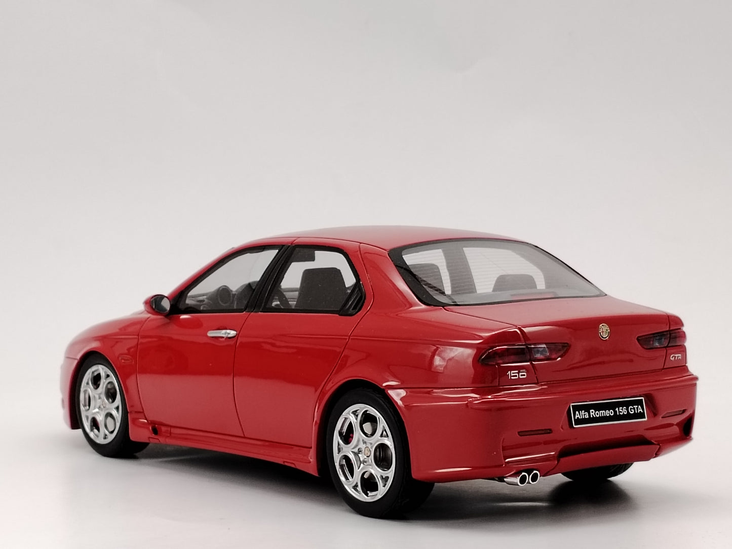 OTTO 1/18 Alfa Romeo 156 GTA Red Simulation Model Car