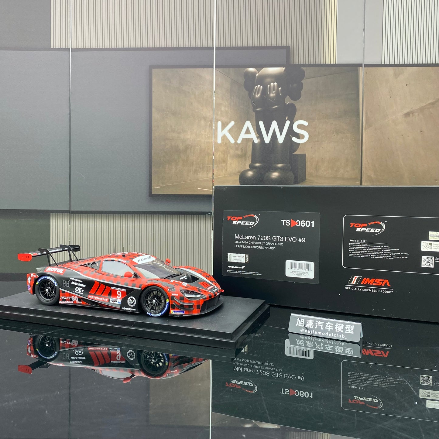 Topspeed 1/18 McLaren 720S GT3 EVO Simulation Resin Car Model Ornaments