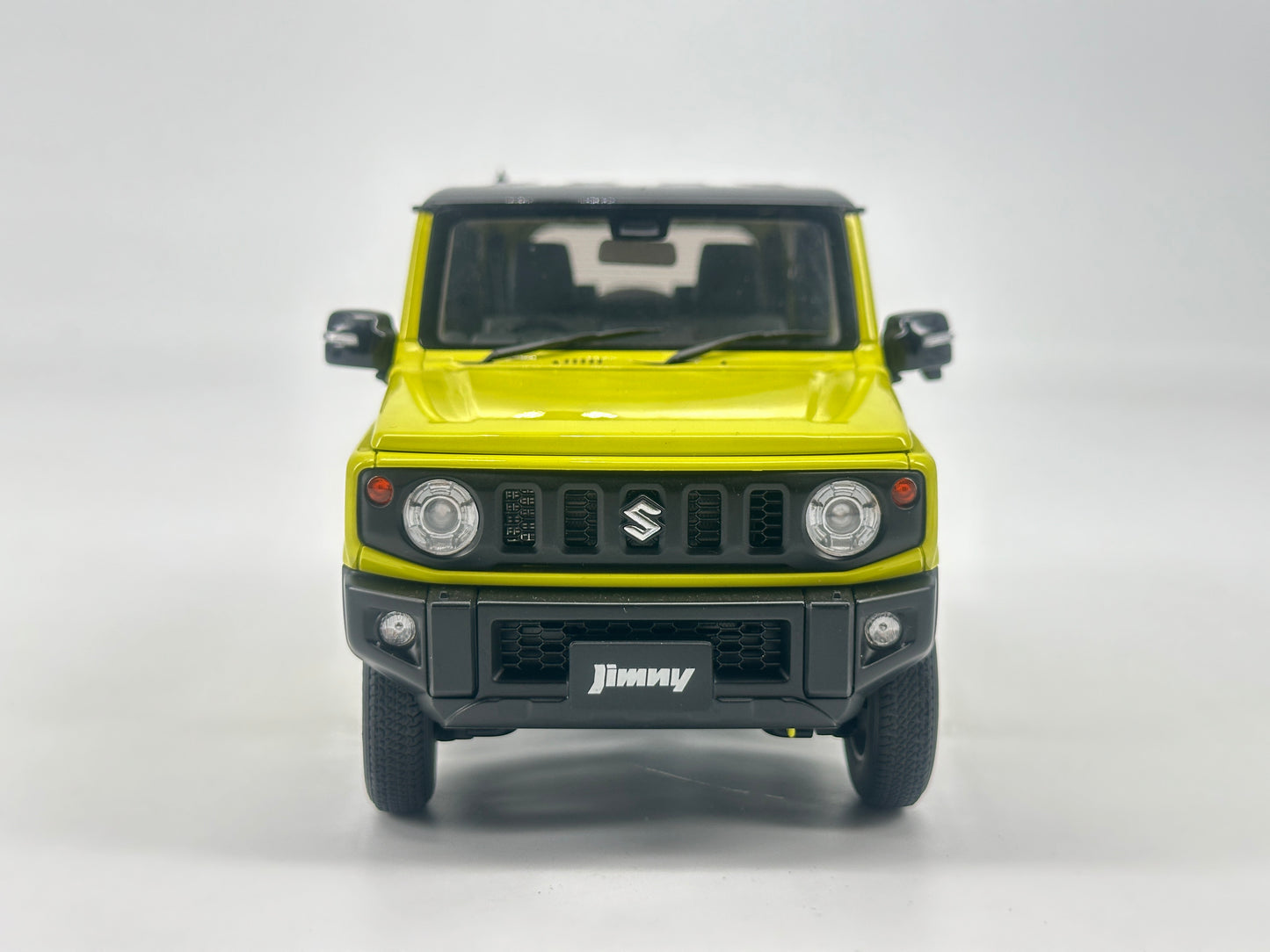 AUTO Art 1/18 Suzuki Jimny 78501 Green Simulation Model Car