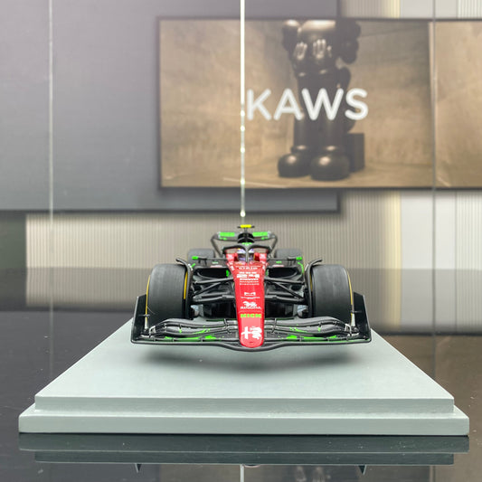 SPARK 1/18 Alfa Romeo F1 Team C43 2023 Belgian Grand Prix Zhou Guanyu Red Simulation Car Model Ornament