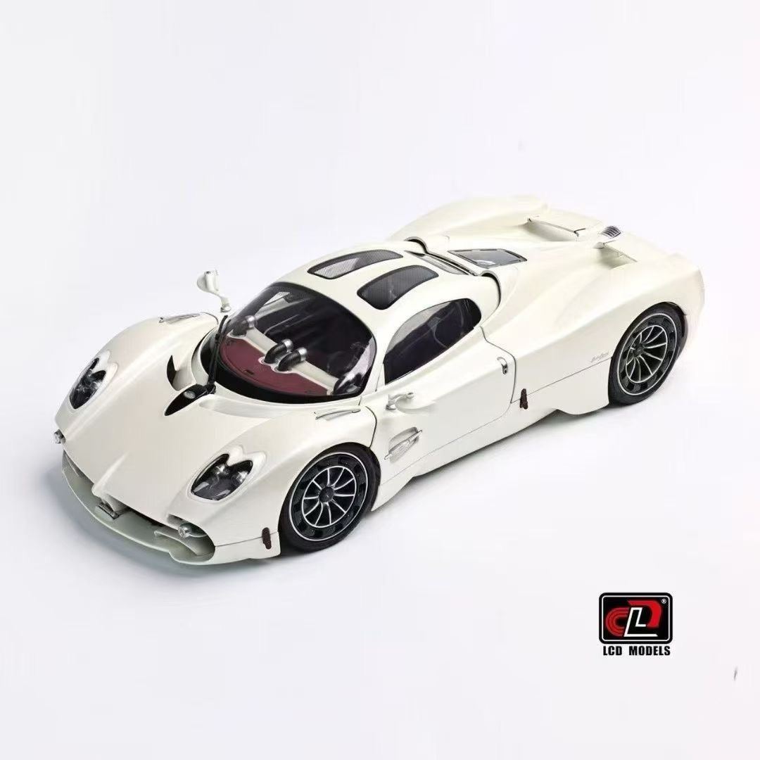 LCD 1/18 Pagani Utopia Alloy Fully Opening Car Model Ornament