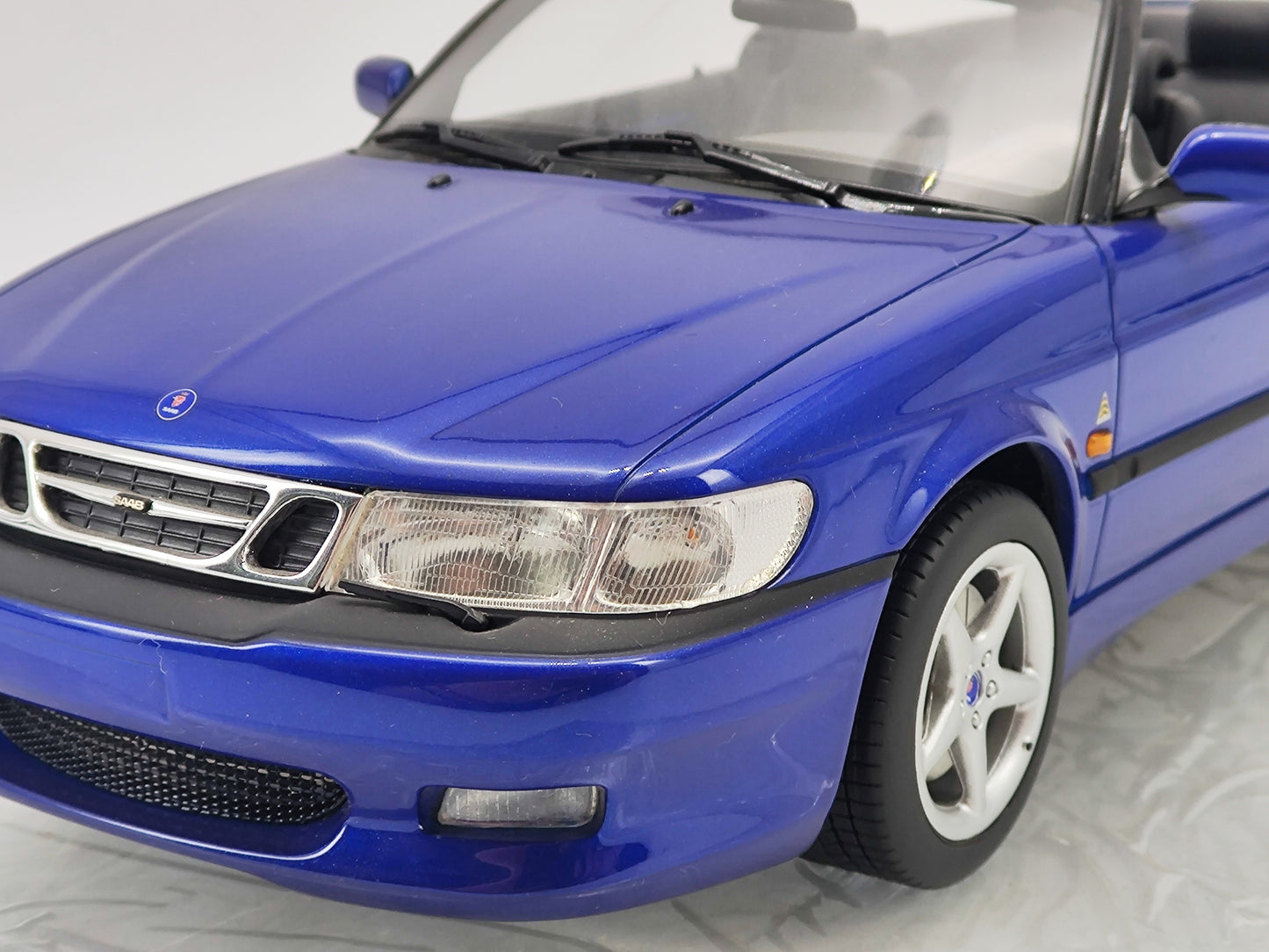DNA 1/18 Saab 93 Convertible Blue Simulation Car Model