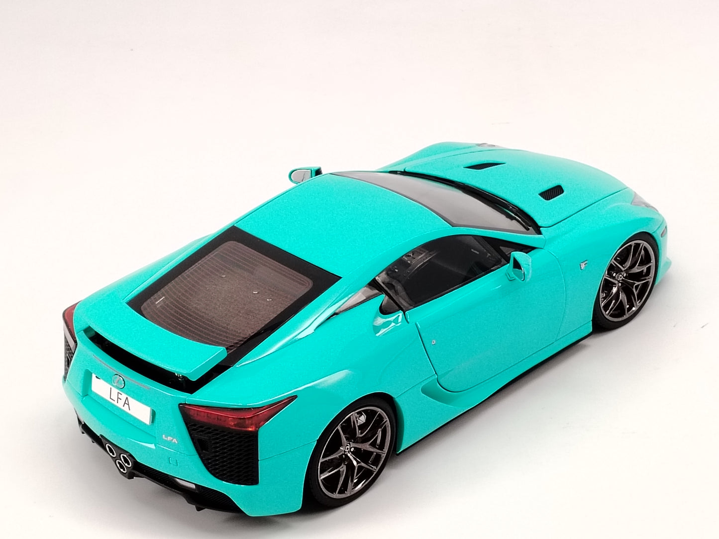WELL 1/18 Lexus LFA Tiffany Blue Alloy Car Model