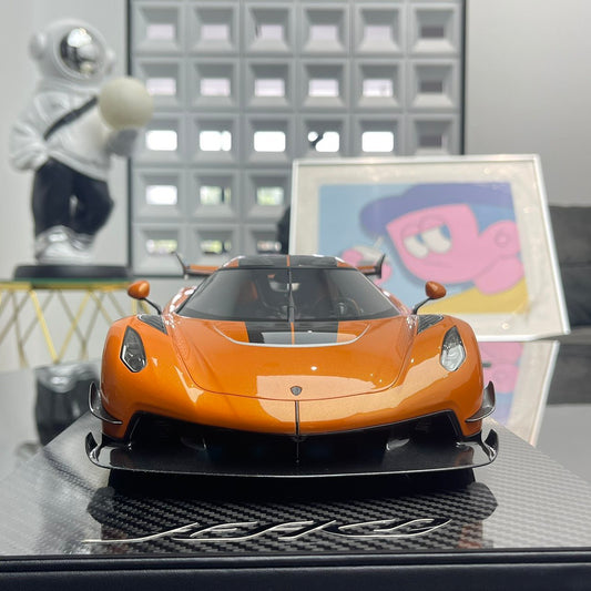 Adornos de colección de modelos de coches superdeportivos de resina Koenigsegg JESKO de Frontiart a escala 1/12