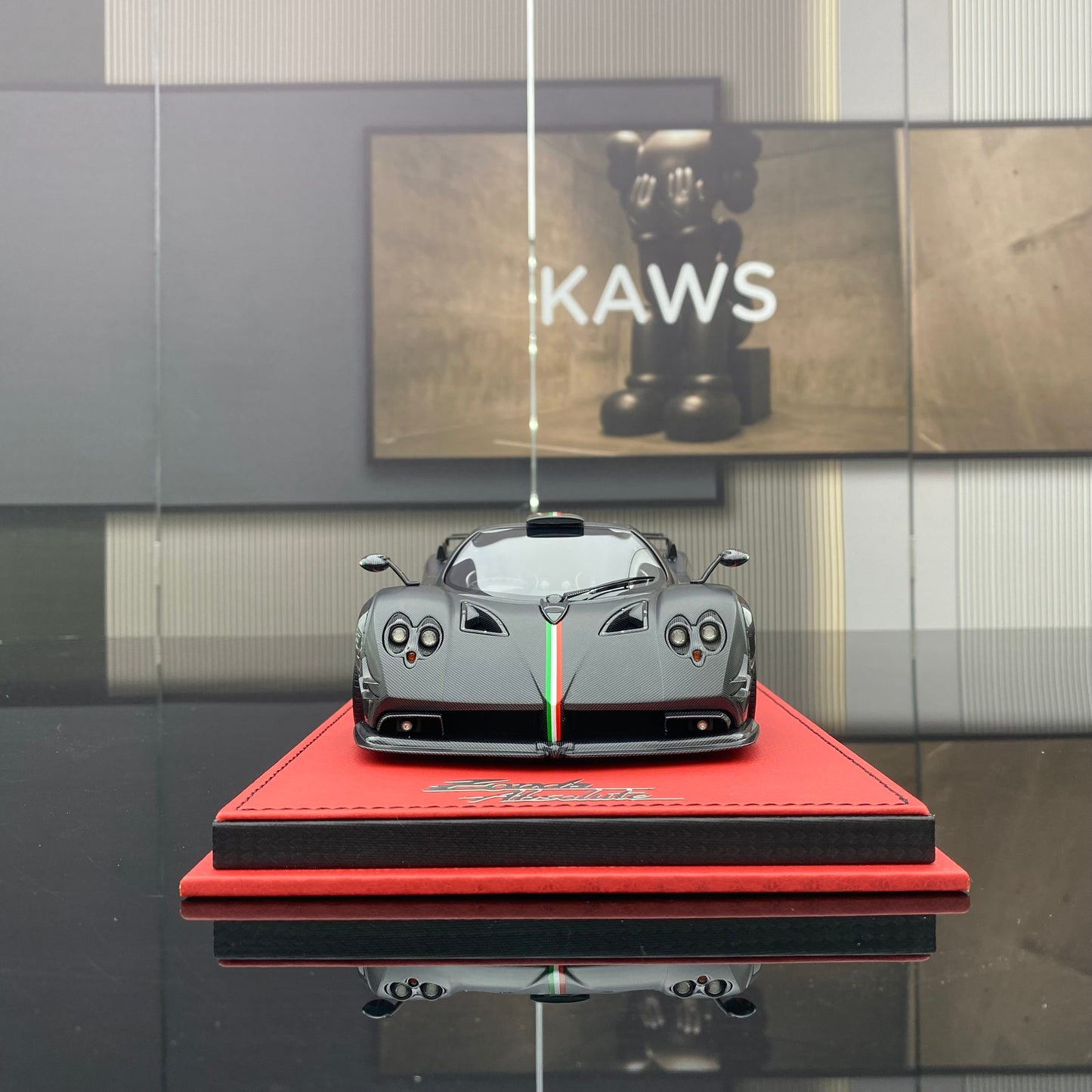 PEAKO 1/18 Pagani Zonda Absolute resin limited edition car model collection ornaments