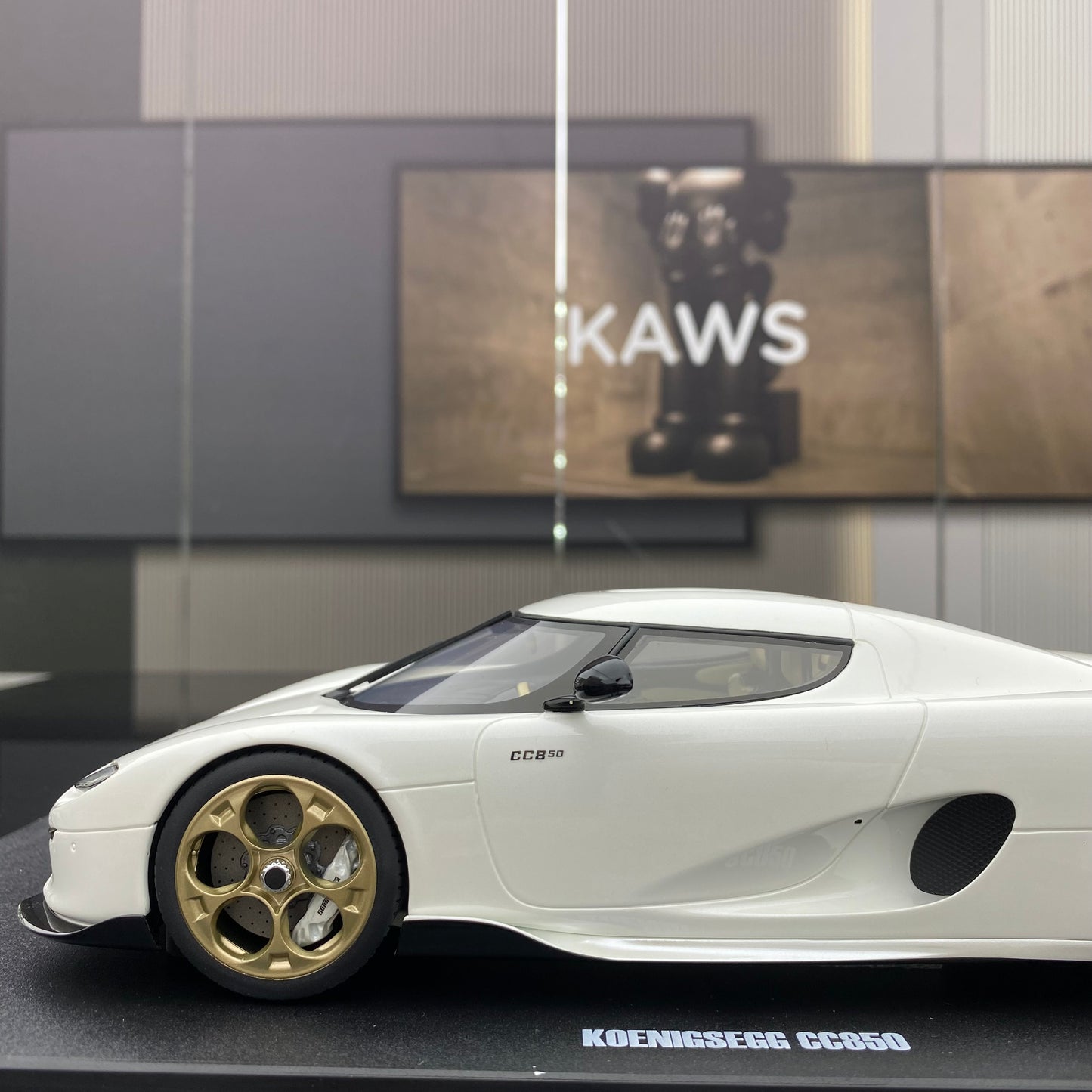 GT spirit 1/18 Koenigsegg CC850 simulation car model ornaments GT903