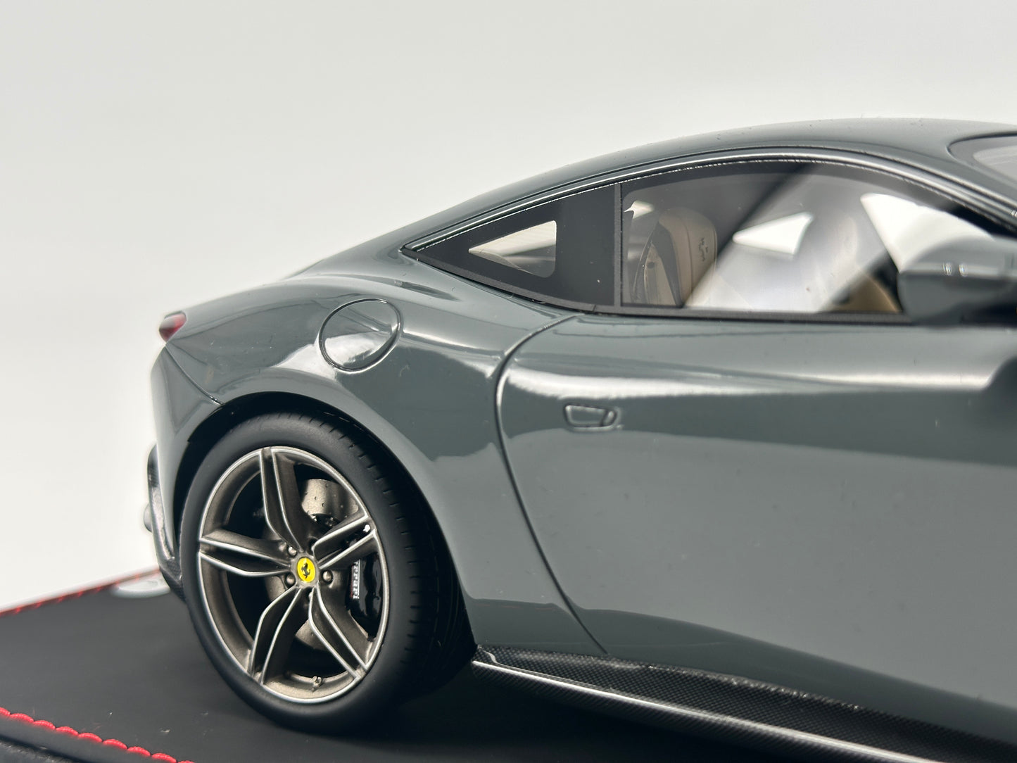 BBR 1/18 Ferrari Roma Grey Resin Car Model Ornaments