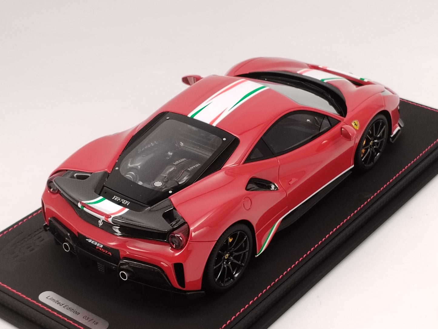 BBR 1/18 Ferrari 488 PISTA PILOTI Red Scale Car Model