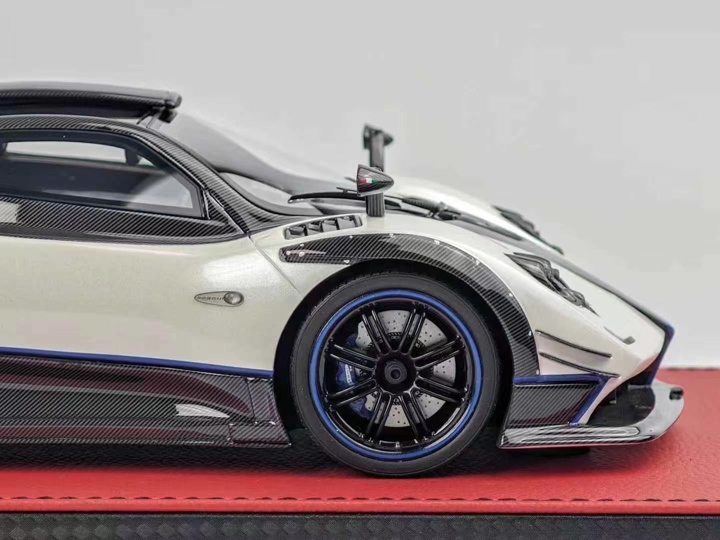 Peako 1/18 Pagani Zonda Riviera limited edition car model ornament