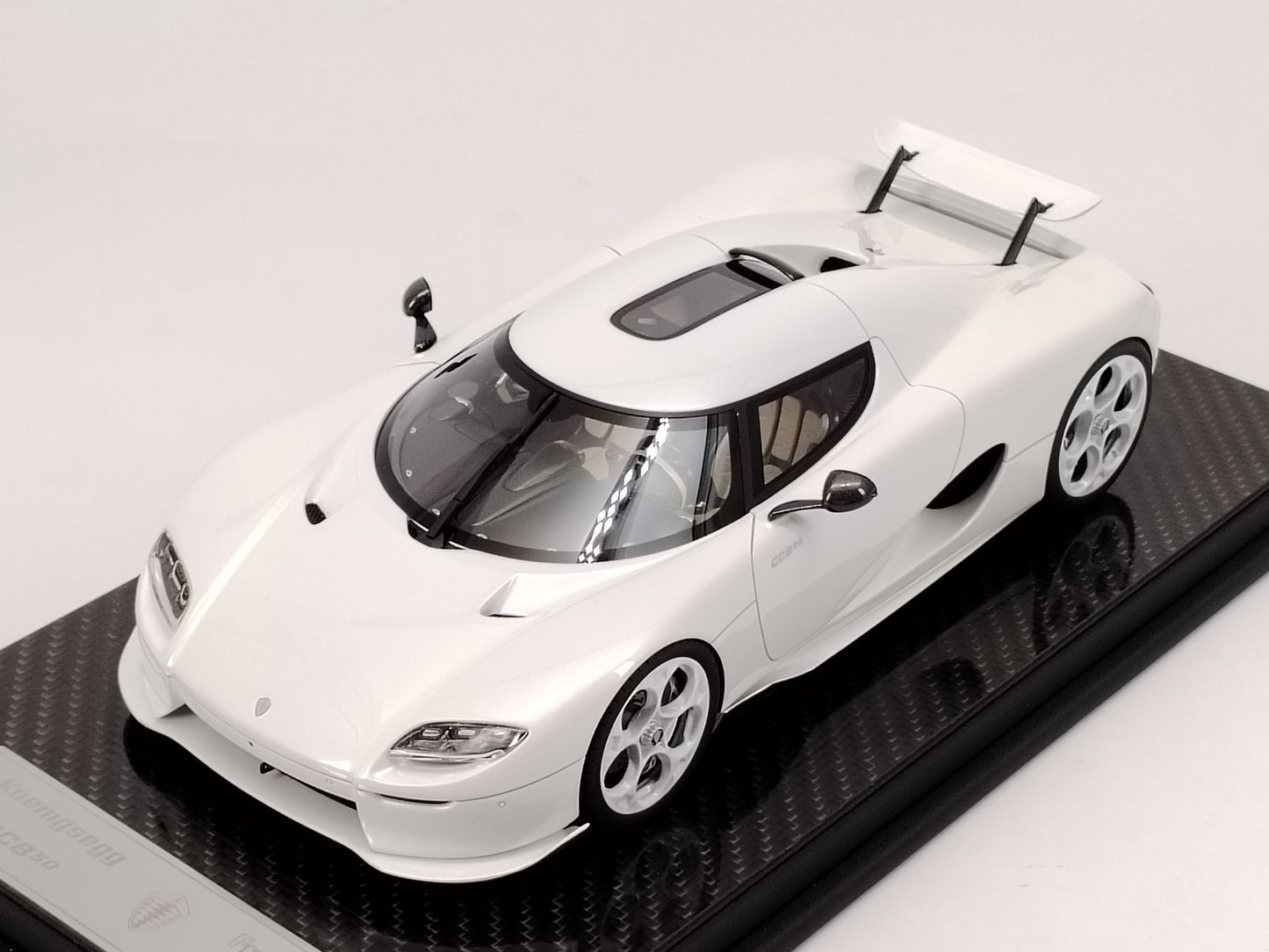 FRONTIART 1/18 Koenigsegg CC850 White Model Car