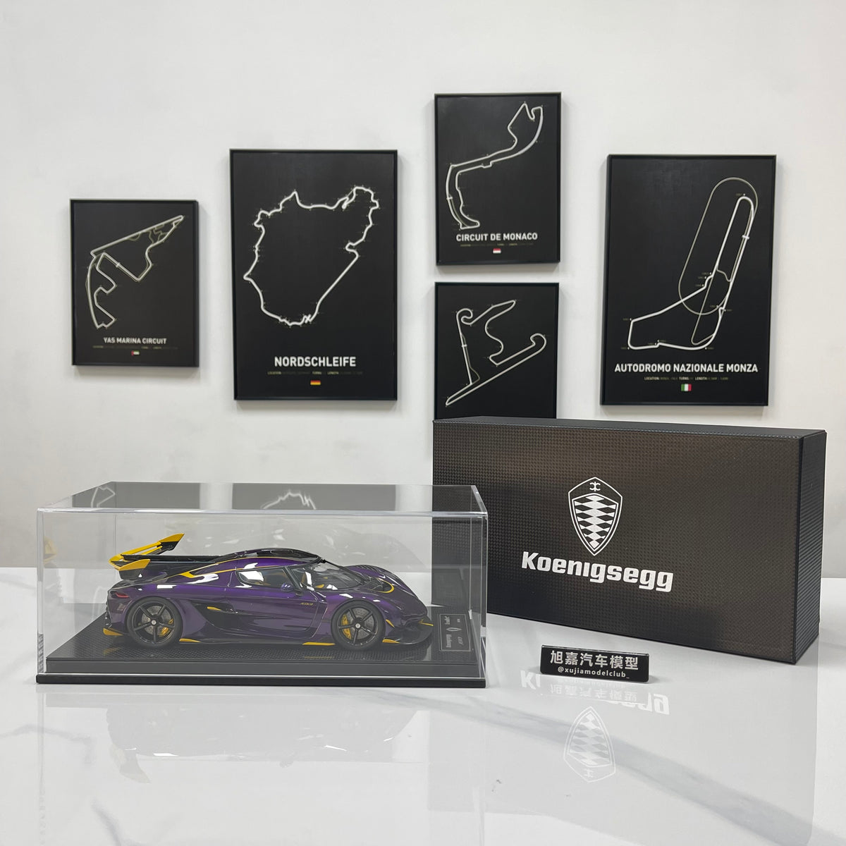 FrontiArt 1/18 Koenigsegg Jesko 7559 Purple FA209