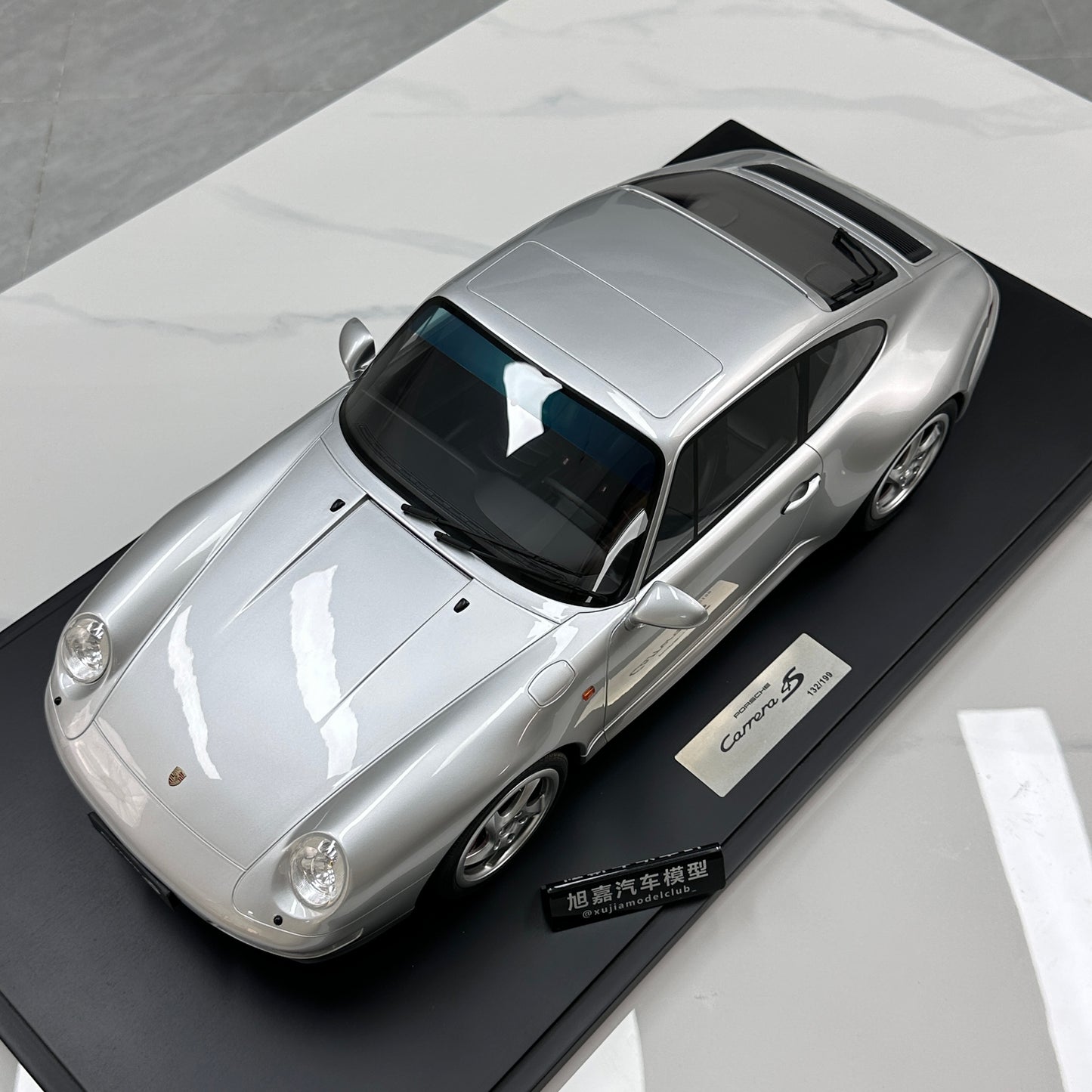 GT Spirit 1/8 Porsche 911 [993] Carrera 4S – Silver (GTS801901)