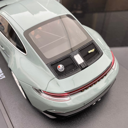GT Spirit 1/18 Porsche 911(992) S/T resin sealed car model ornaments