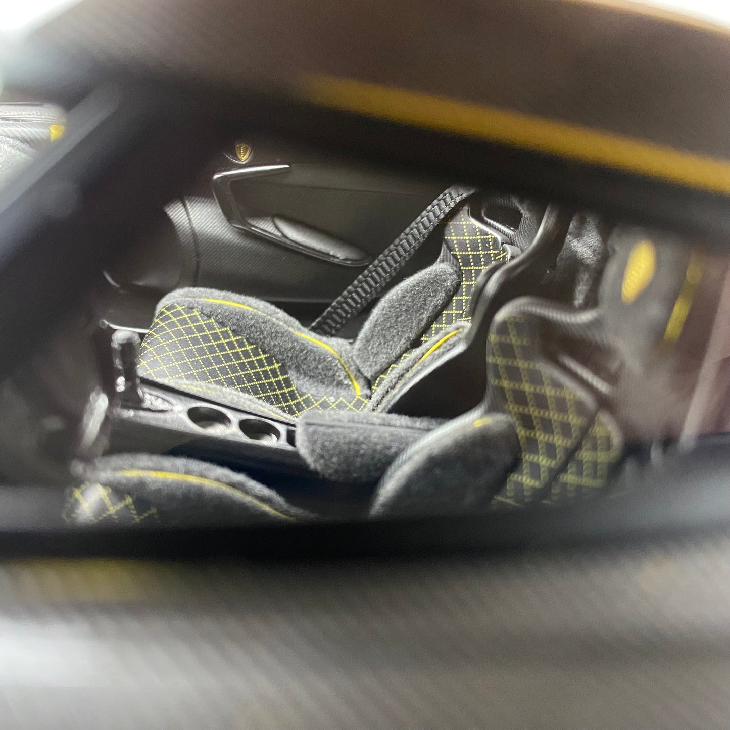 FRONTIART 1/18 Koenigsegg Jesko carbon gold simulated high-end car model