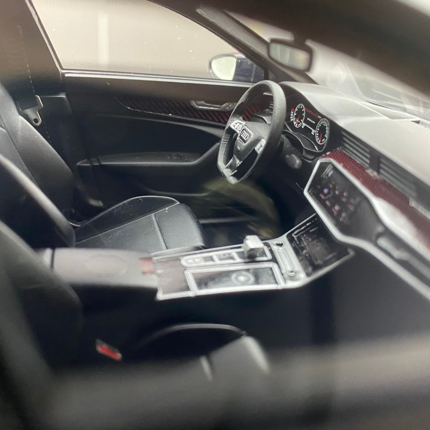 Adorno de coche de simulación Audi RS6 en olla de cocción lenta negra TopSpeed ​​1/18 ABT