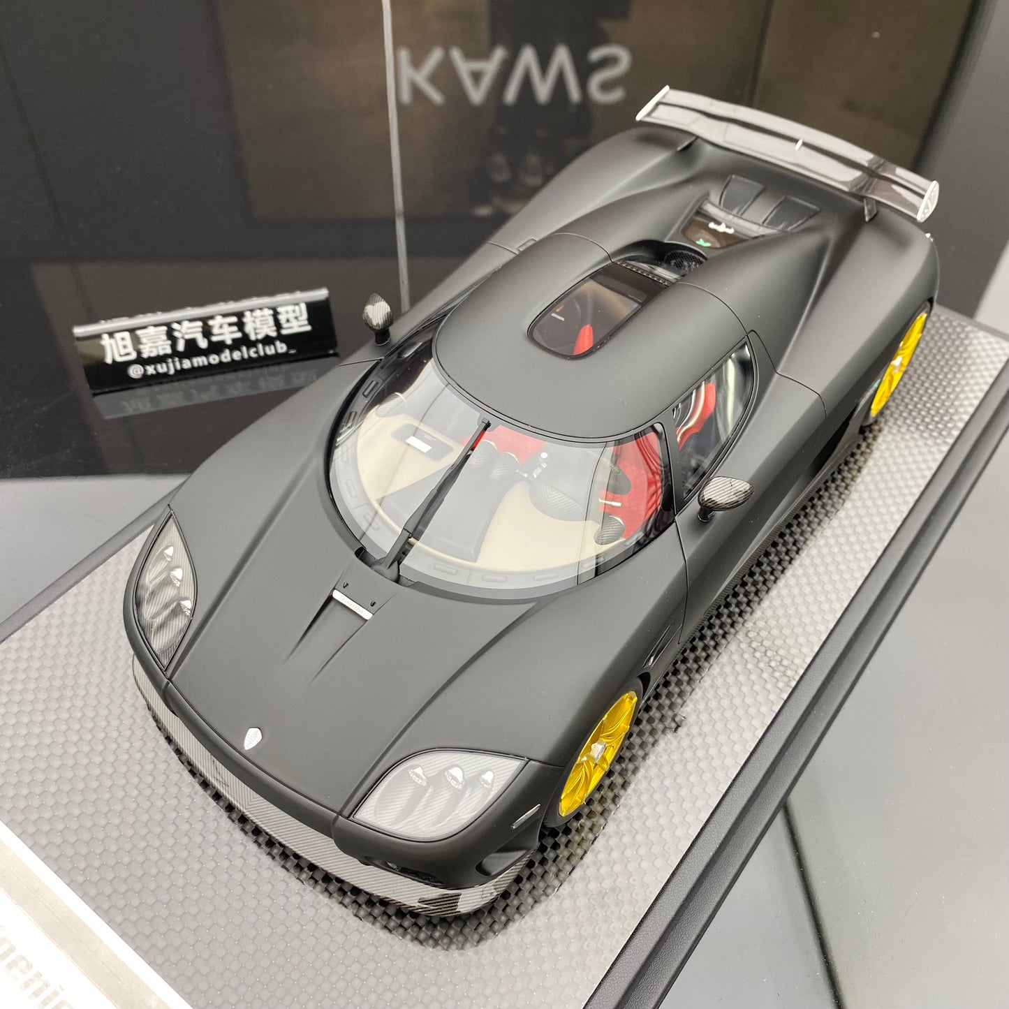 VMB 1/18 Koenigsegg CCXR limited edition supercar model ornament gift