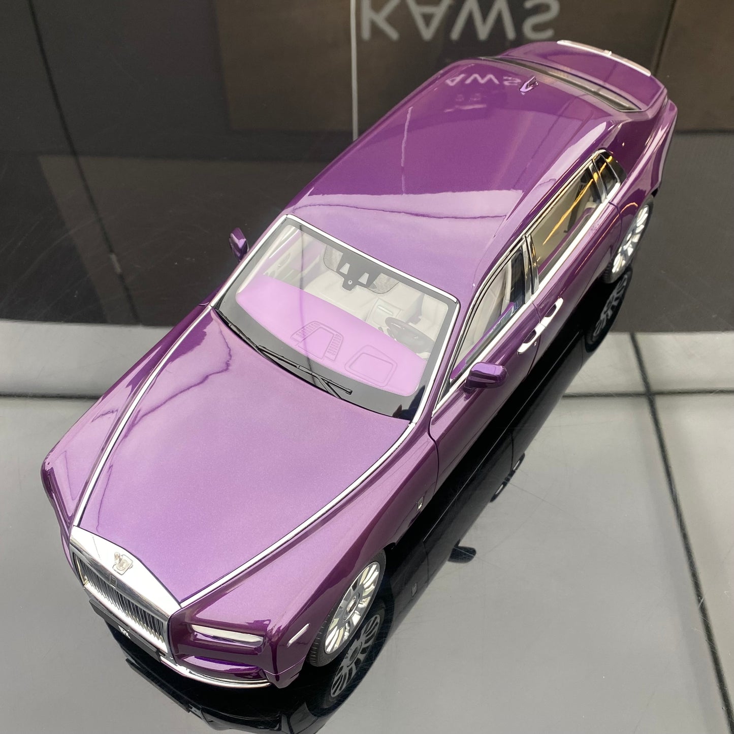 ZP 1/18 Rolls-Royce Phantom Pearlescent Purple Alloy Fully Open Simulation Car Model