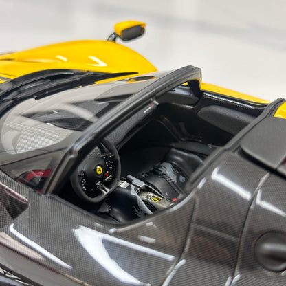 BBR 1/18 Ferrari SP3 Daytona 599+1 Spider - Open Roof Modena Yellow/Black Carbon Fiber P18214TMOCH