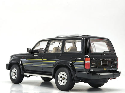 Kengfai 1/18 Toyota Land Cruiser LC80 Alloy Off-Road Car Model Ornaments
