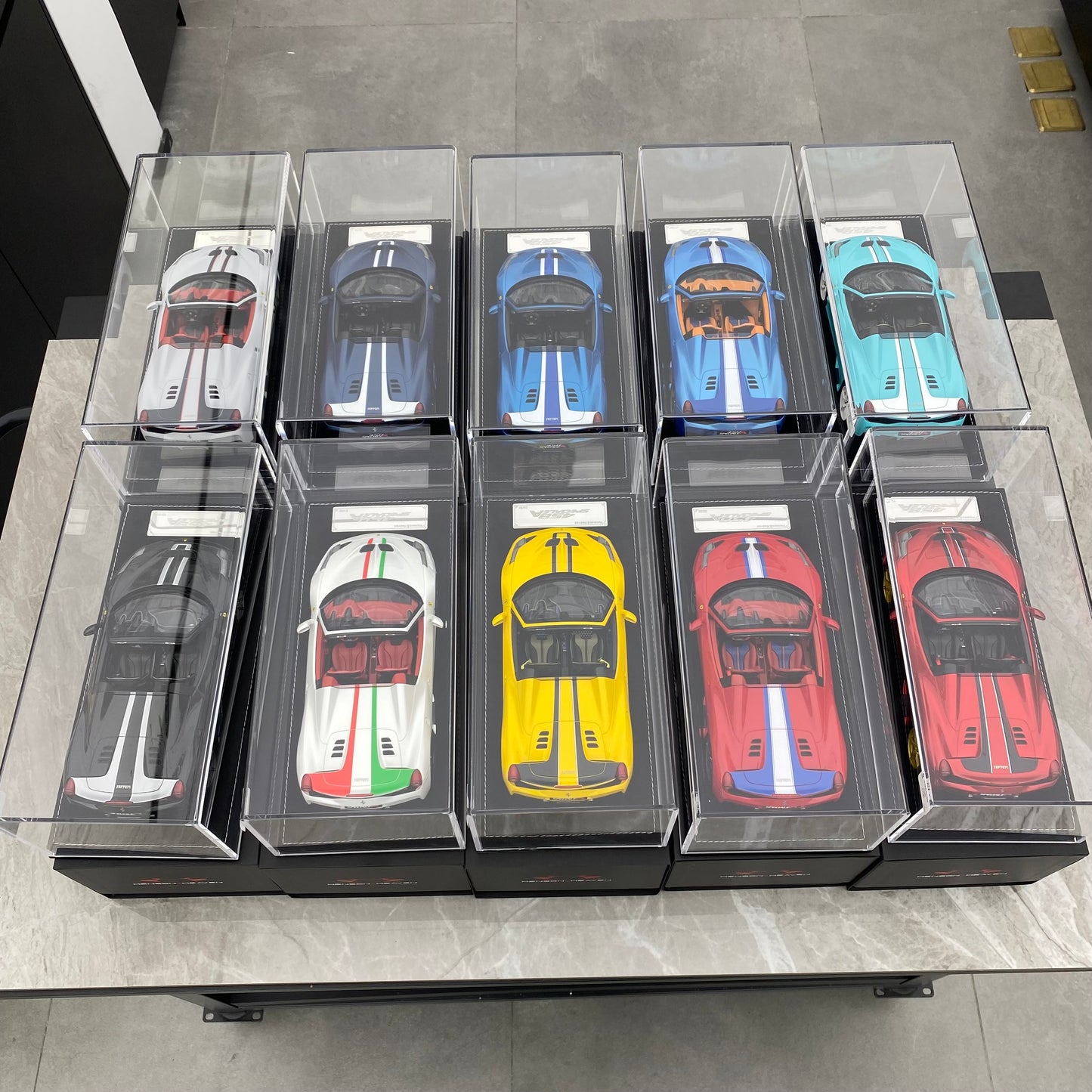 Modelo HH 1/18 Ferrari 458 Speciale Aperta, adornos de modelo de coche de simulación