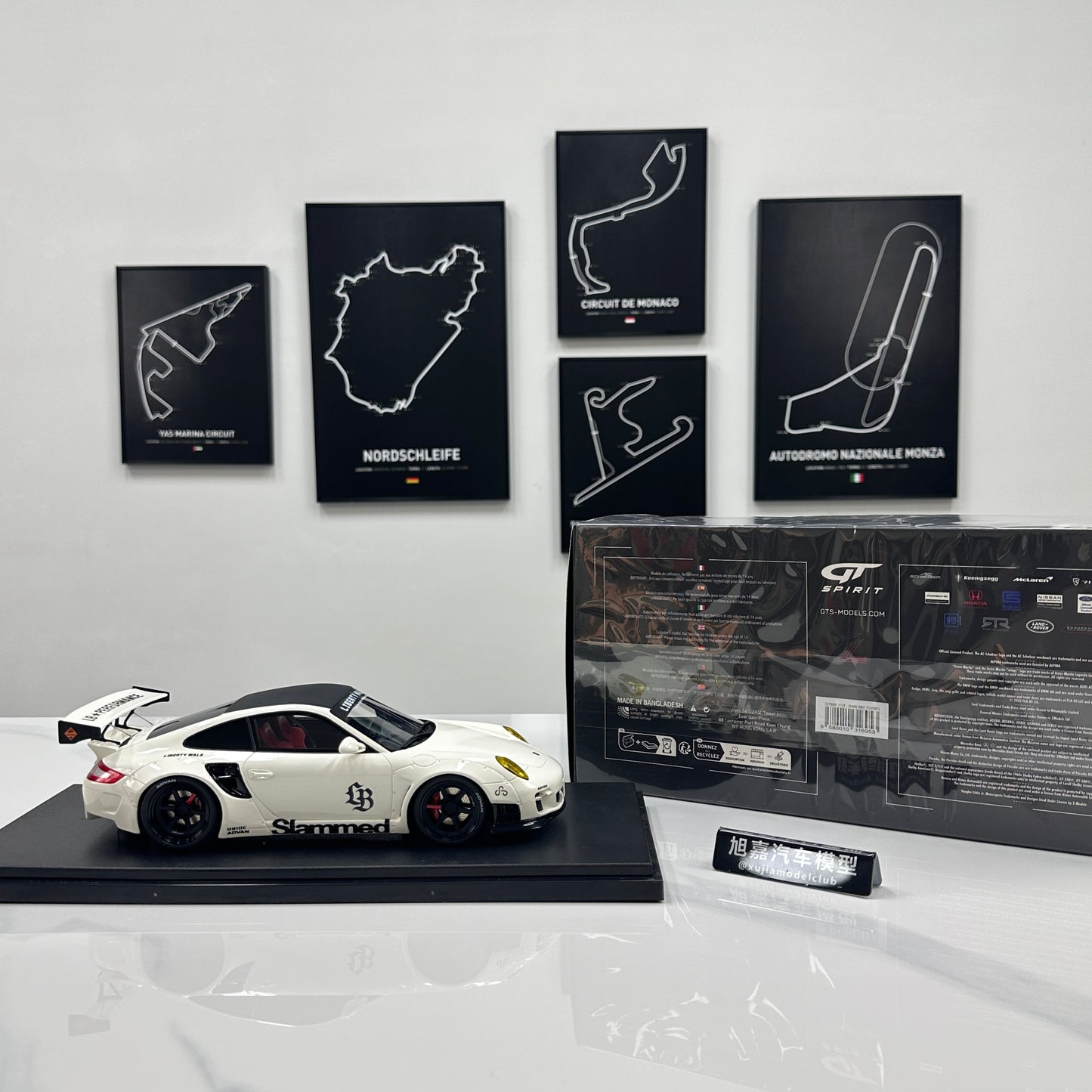 GT Spirit 1/18 Porsche LB-WORKS 997 TURBO White GT958
