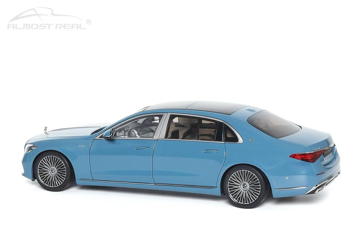 Almost Real 1/18 Mercedes-Benz Maybach S-Class 2021