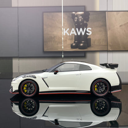 kyosho 1/18 Nissan GT-R NISMO 2024 Special Edition