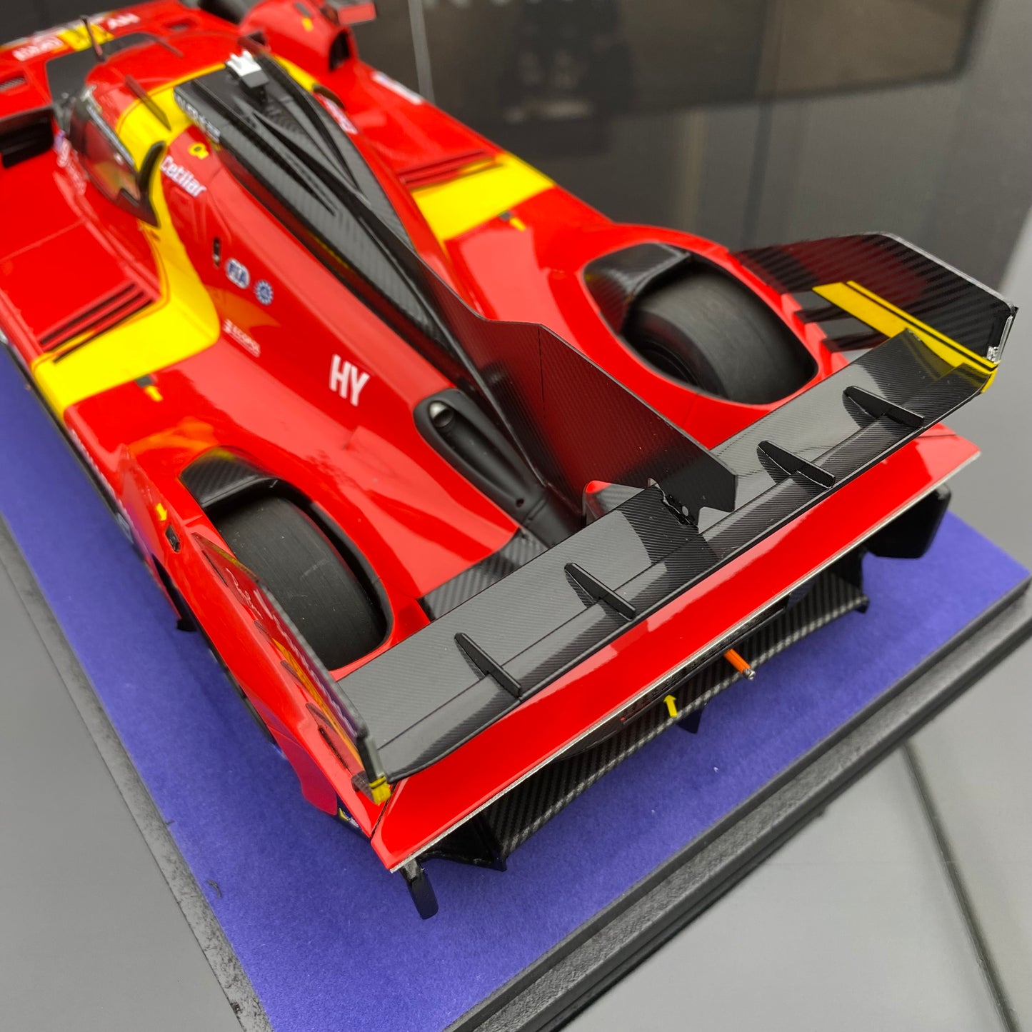 looksmart 1/18 Ferrari 499P Modificata #24 Red Simulation Car Model！looksmart 1/18 Ferrari 499P 2023 Le Mans Victory No. 51 Red Simulation Car Model
