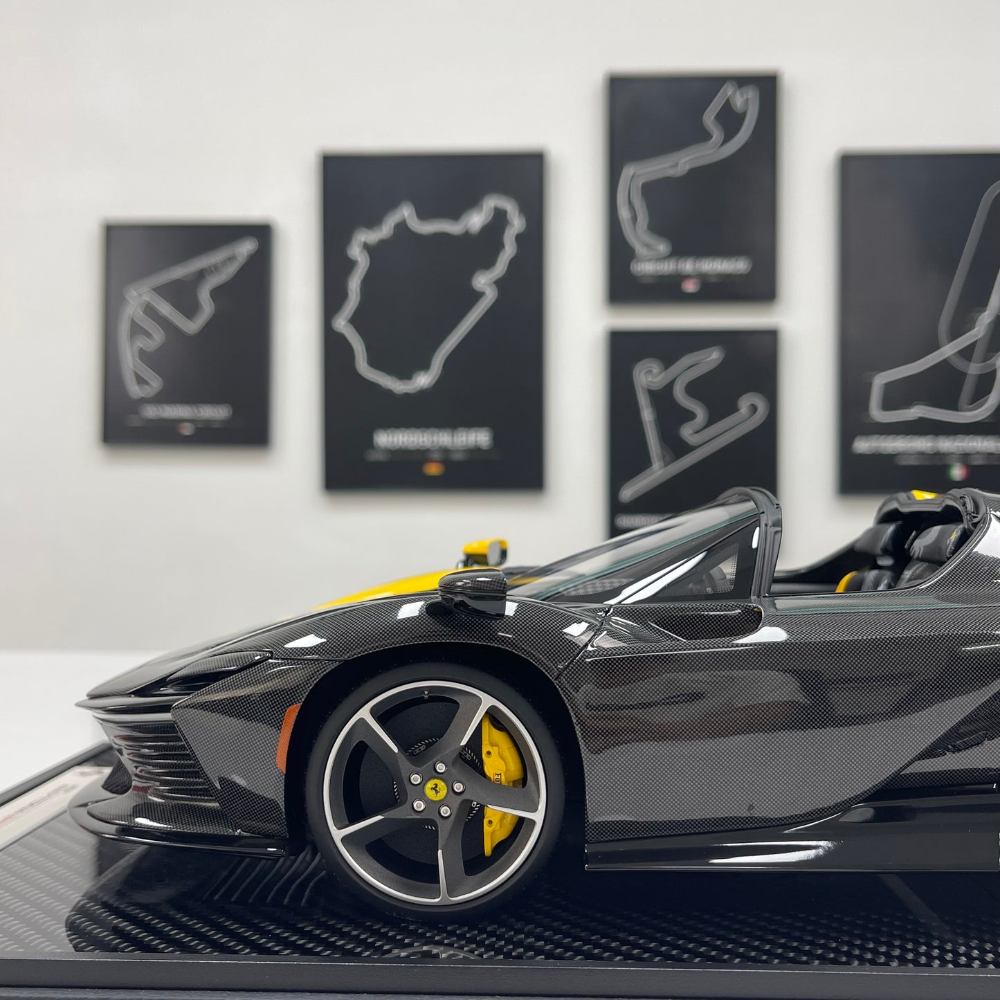 BBR 1/12 Ferrari SP3 Daytona 599+1 Spider Modena Yellow BBR1217O