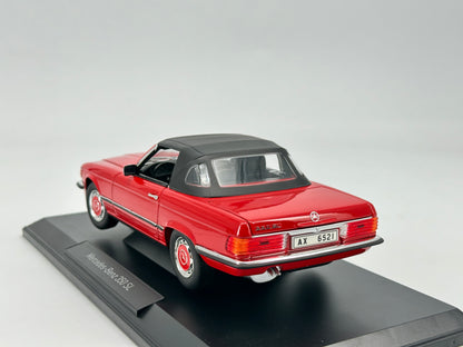Norev 1/18 Mercedes Benz 350sl 1986 + Bruce Lee figure red car model