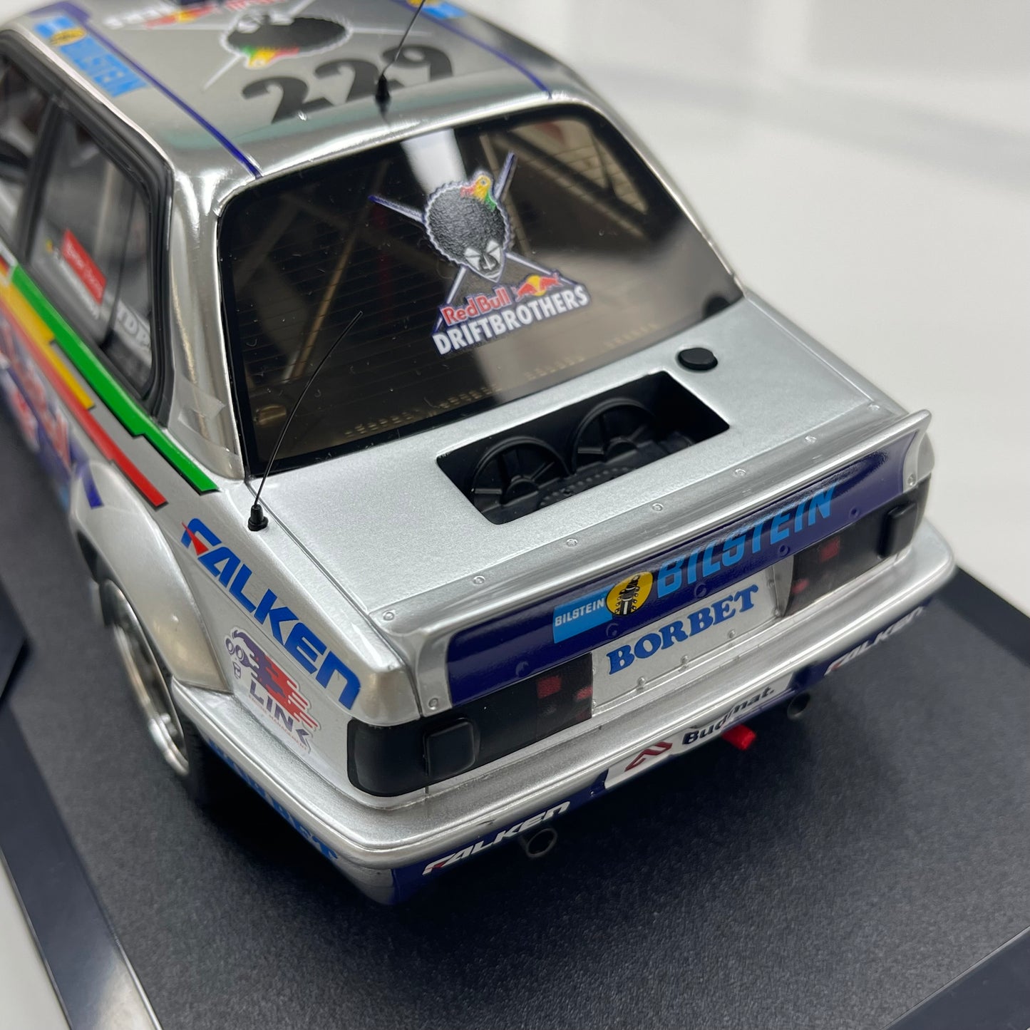 OTTO 1/18 BMW E30 V8 Drift – Purple Livery (OT486)