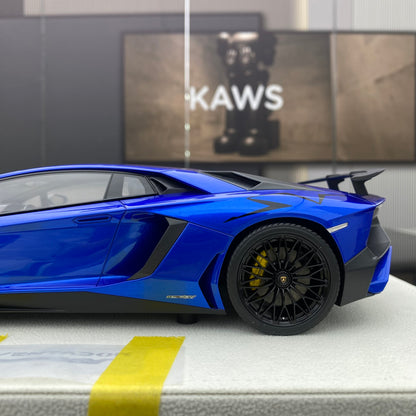 MAKE UP 1/18 Lamborghini Aventador LP750-4 SV limited edition car model