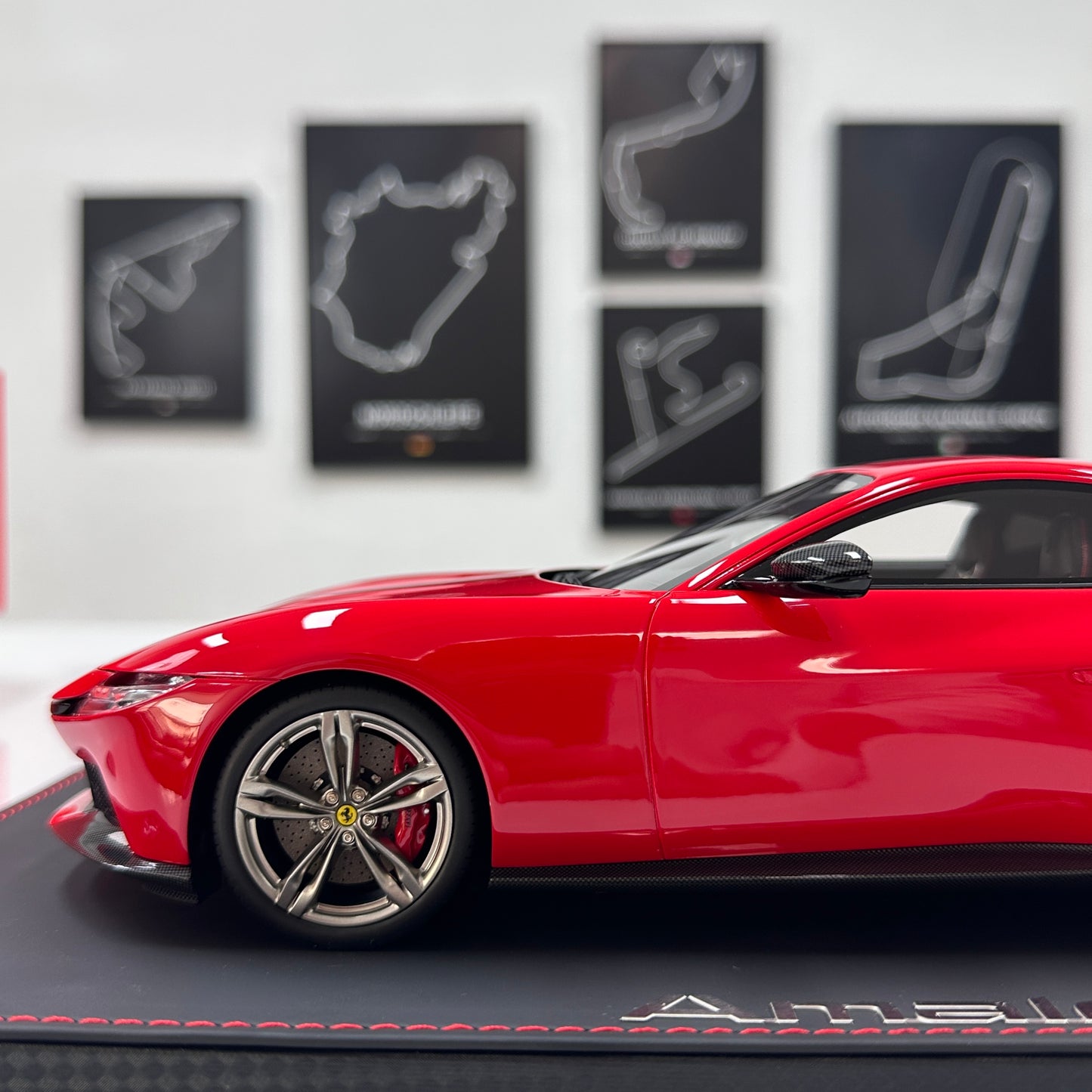 BBR 1/18 Ferrari Amalfi Standard Red P18272A2