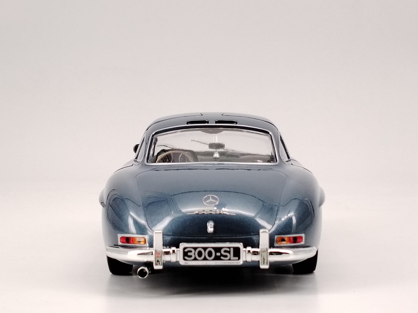MINICHAMPS 1/18 Mercedes Benz 300SL alloy car model