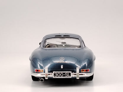MINICHAMPS 1/18 Mercedes Benz 300SL alloy car model
